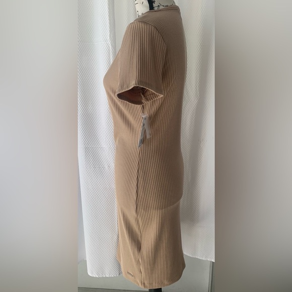 New Guess Raylynn Henley Ribbed Dress - Picture 3 of 9